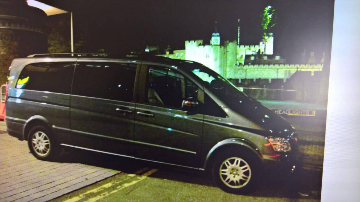 Viano Transport - London 